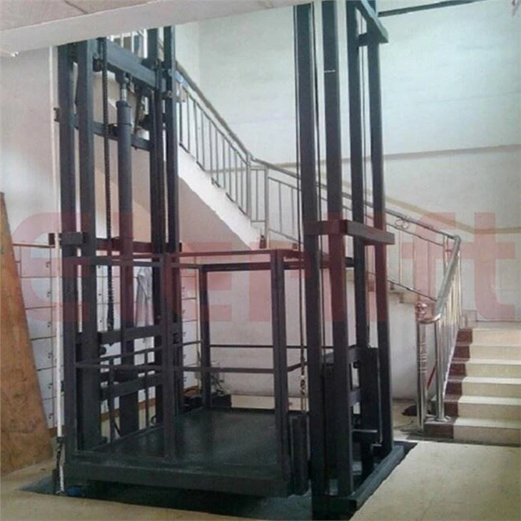 Hydraulic Vertical Cargo Lifter